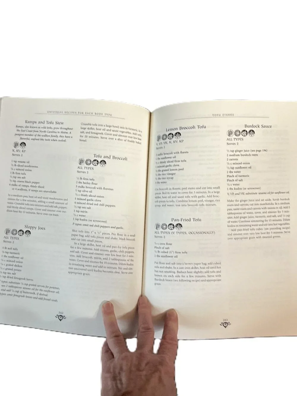 Ayurveda, A Life of Balance, The Complete Guide with Recipes by Maya Tiwari